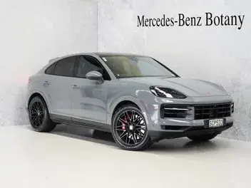 Porsche Cayenne 2024 photo 2