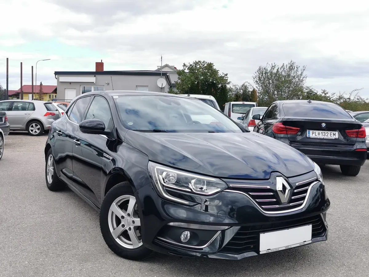 Renault Megane 2016 photo 2