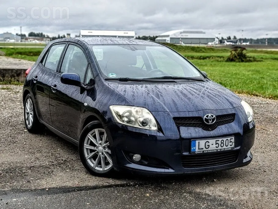 Toyota Auris