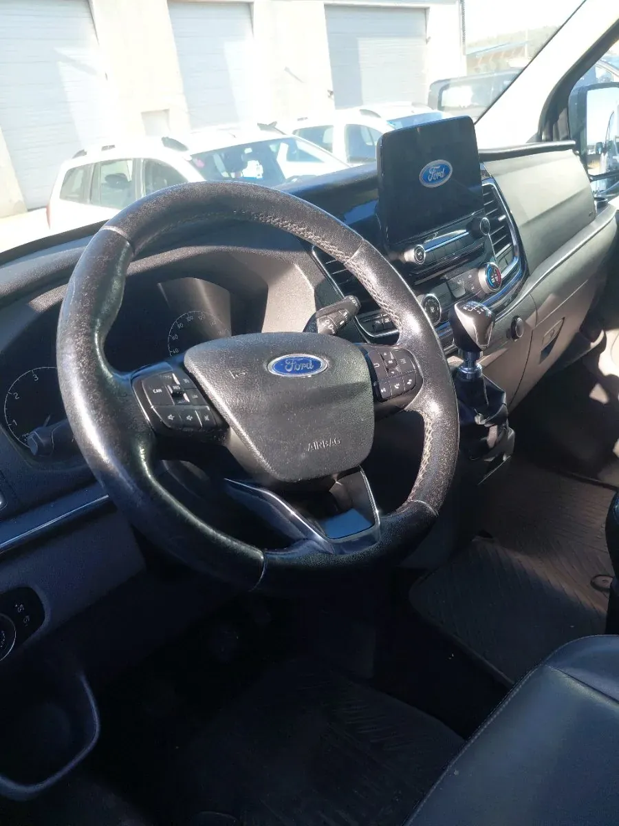 Ford Transit Custom 2019 photo 2