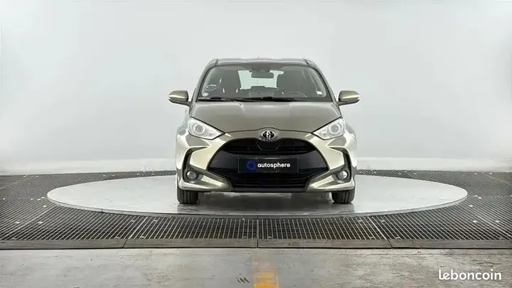 Toyota Yaris 2020 photo 2