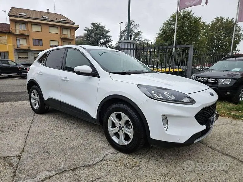 Ford Kuga 2022 photo 3