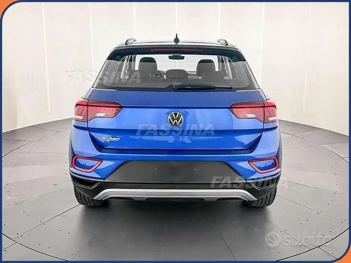 Volkswagen T-Roc 2023 photo 5