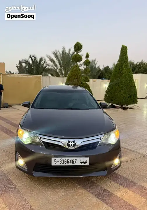Toyota Camry 2014 photo 2