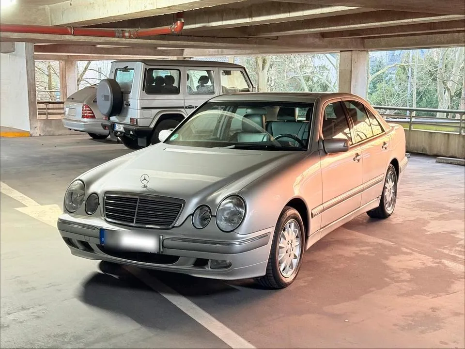 Mercedes-Benz E200 Cdi Elegance
