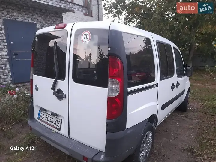 Fiat Doblo 2006 photo 4
