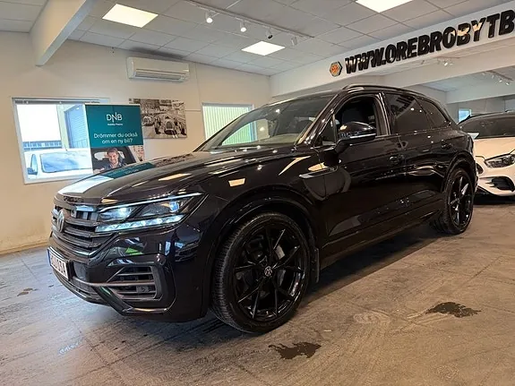 Volkswagen Touareg 2021 photo 2