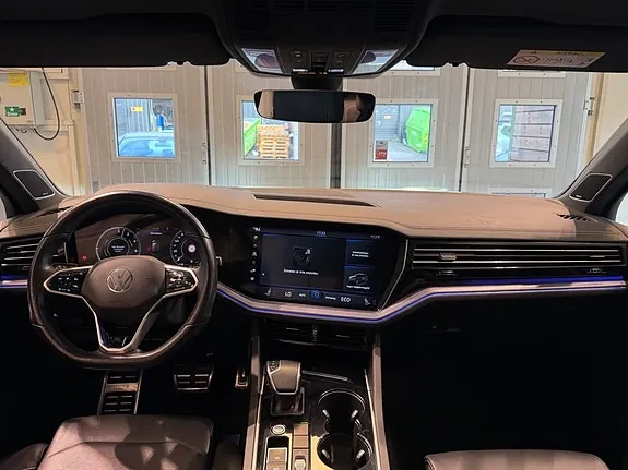 Volkswagen Touareg 2021 photo 5