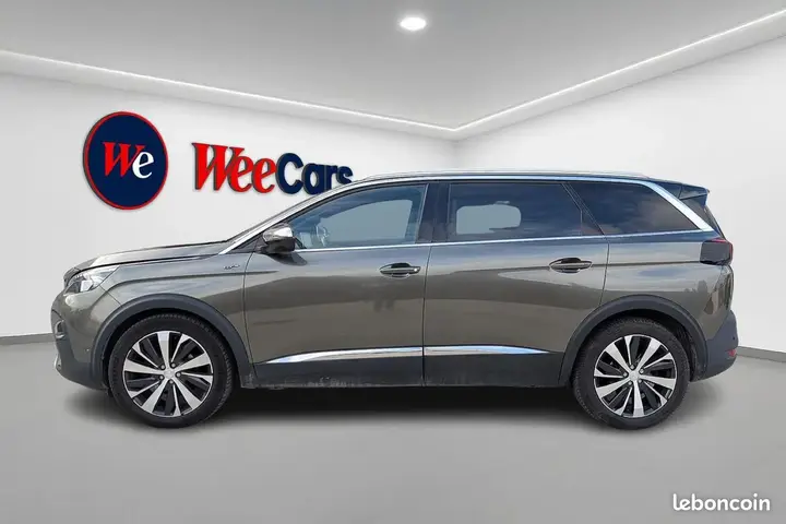 Peugeot 5008 2017 photo 4