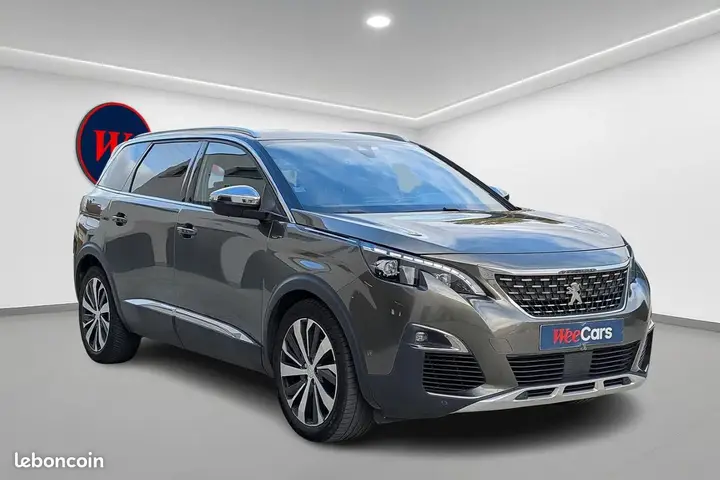 Peugeot 5008 2017 photo 3