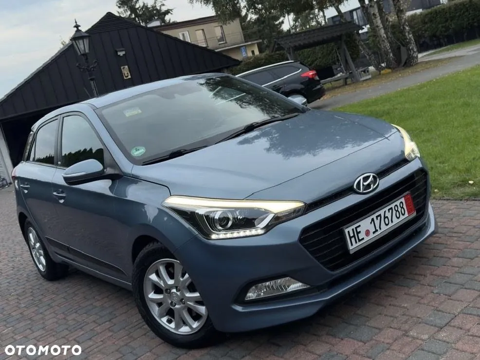 Hyundai I20 2016 photo 2