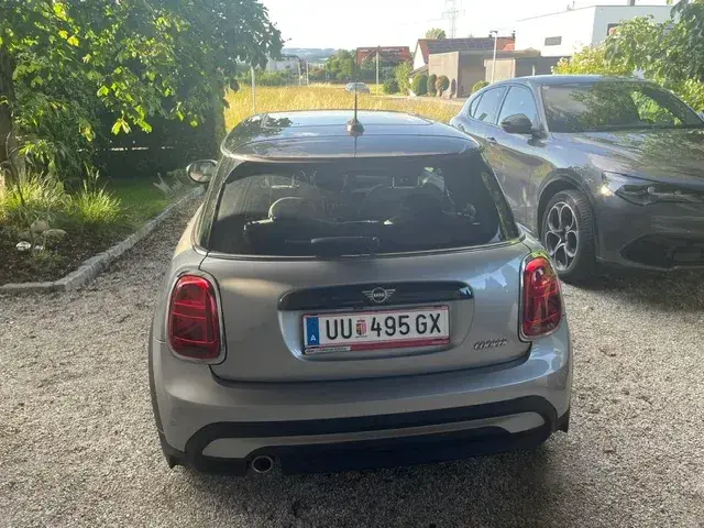 Mini Mini Cooper 2023 photo 2