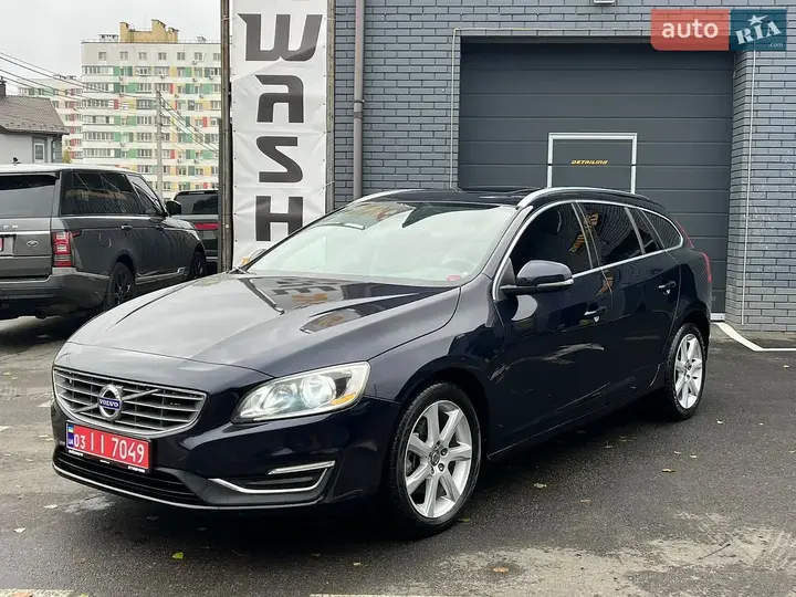 Volvo V60 2016 photo 2