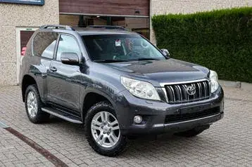 Toyota Land Cruiser 2010 photo 3