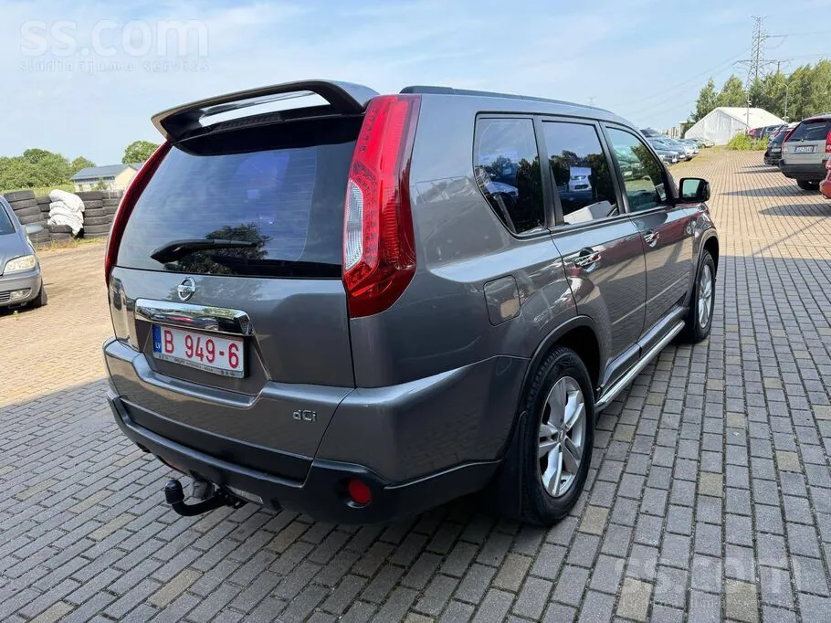 Nissan X-Trail 2012 photo 3
