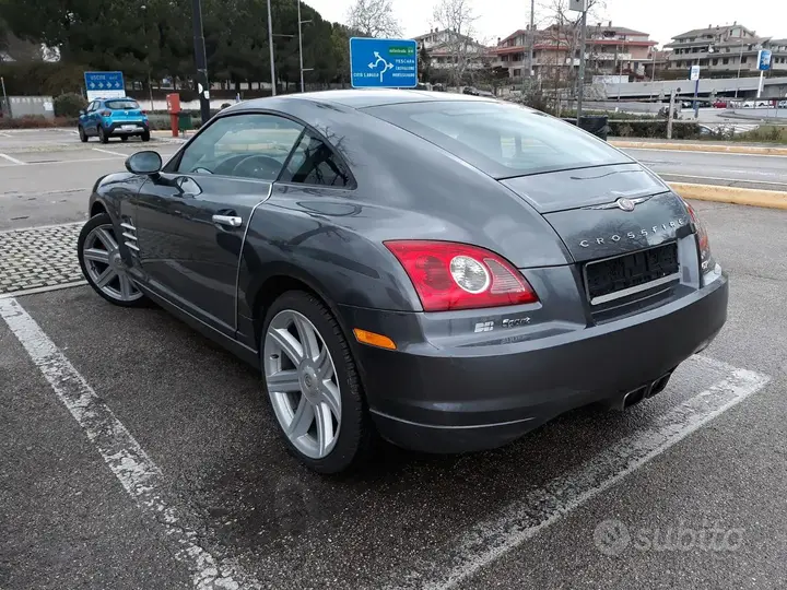 Chrysler Crossfire 2026 photo 2