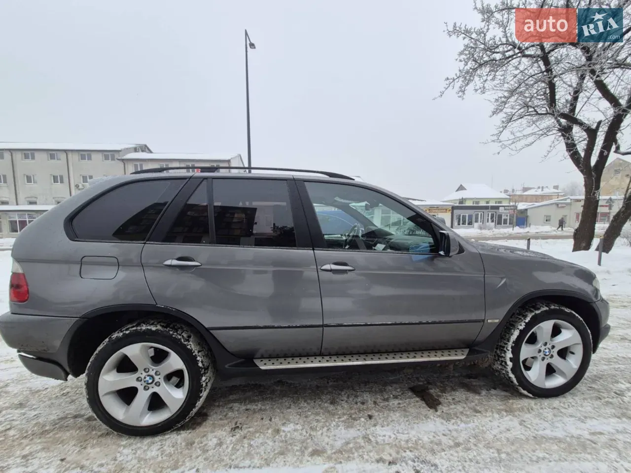 BMW X5 2005 photo 2