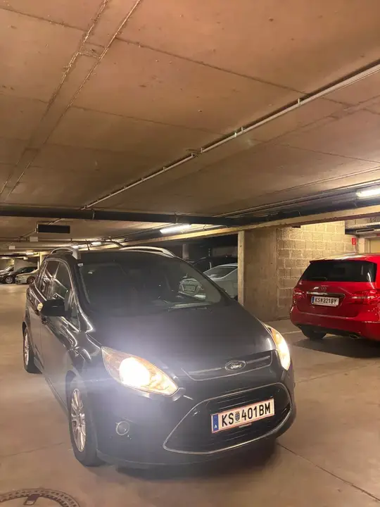 Ford C-Max 2011 photo 2