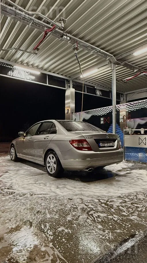 Mercedes-Benz C220 2007 photo 3
