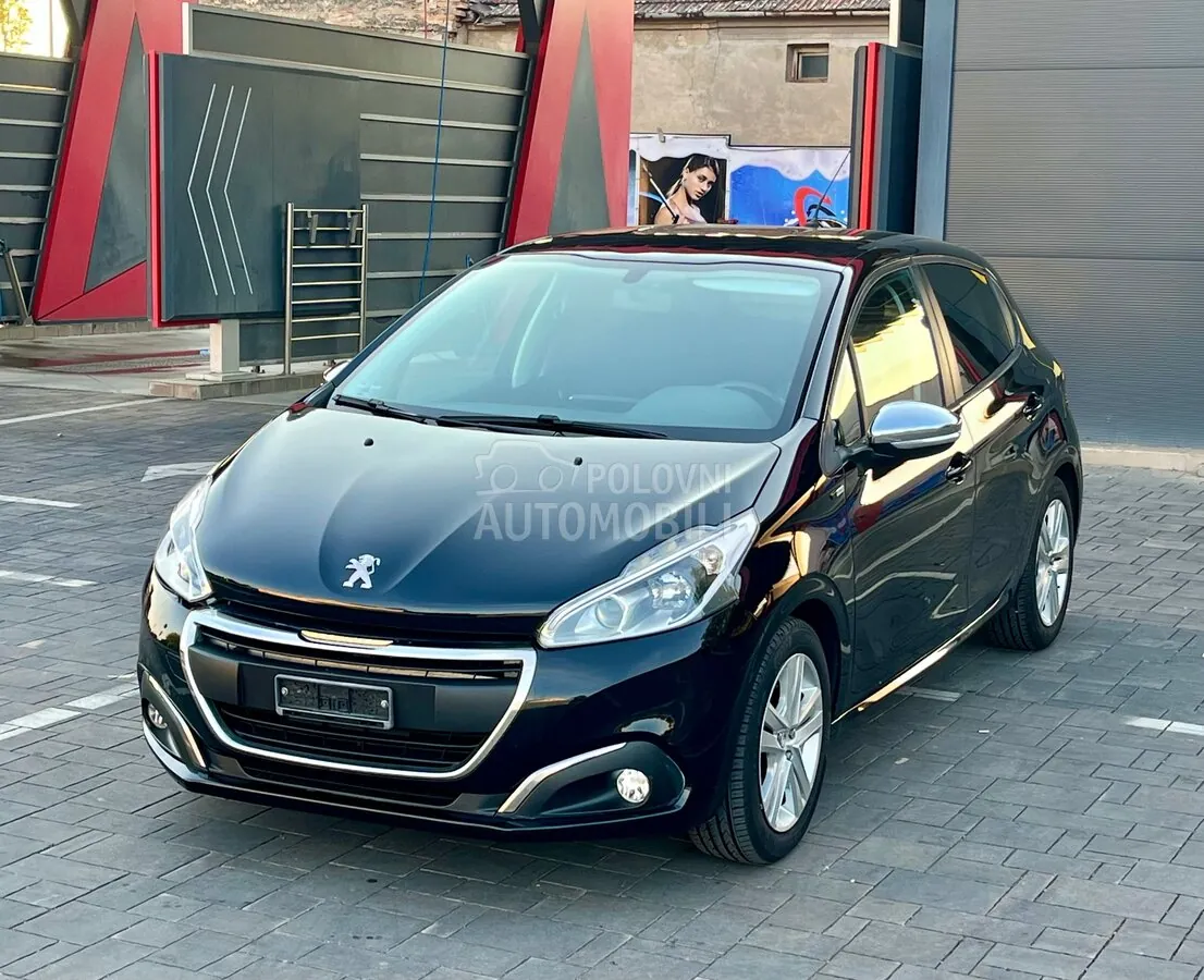 Peugeot 208 2016 photo 2