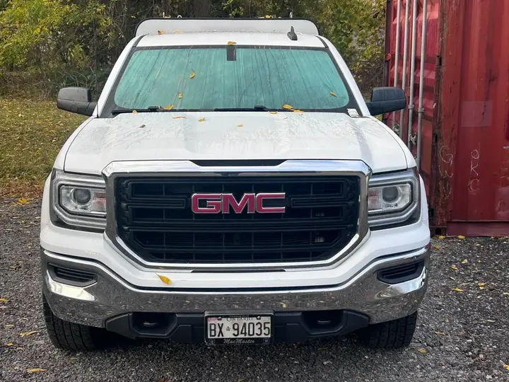 GMC Sierra 1500 2017 photo 2