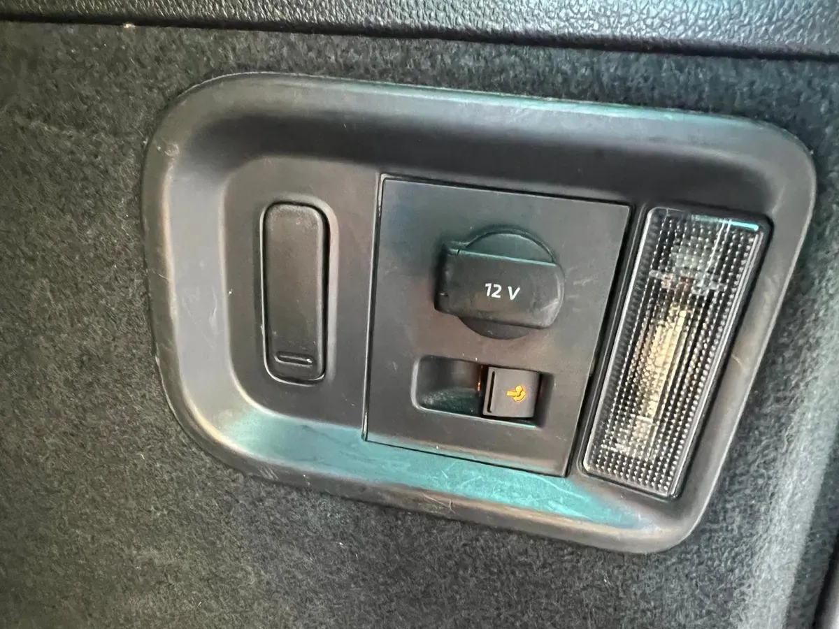 Volkswagen Sharan 2014 photo 2
