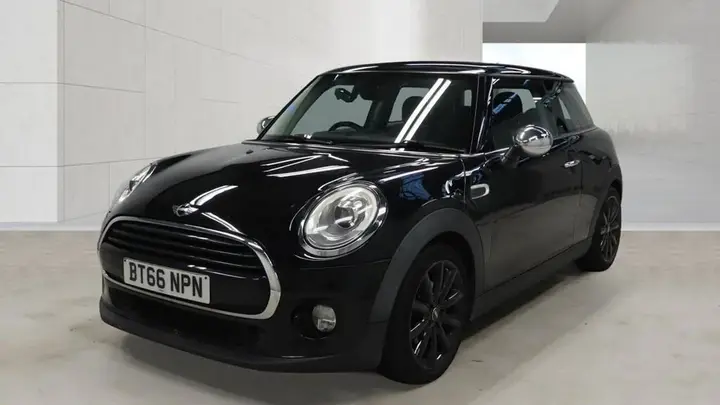 Mini Hatch 2016 photo 4