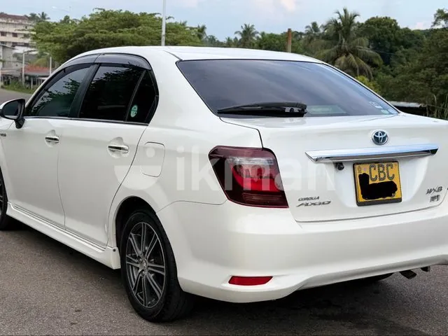 Toyota Axio 2017 photo 3
