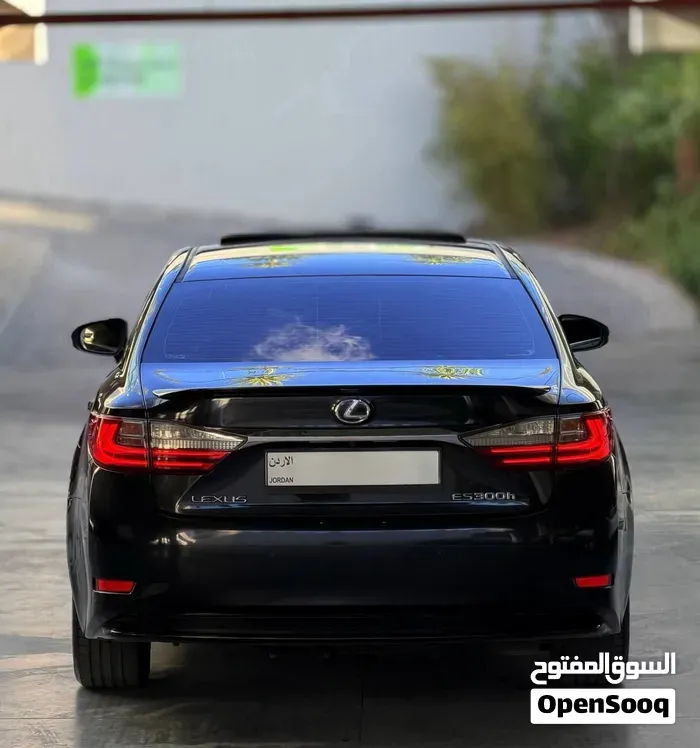 Lexus Es 300 2016 photo 3