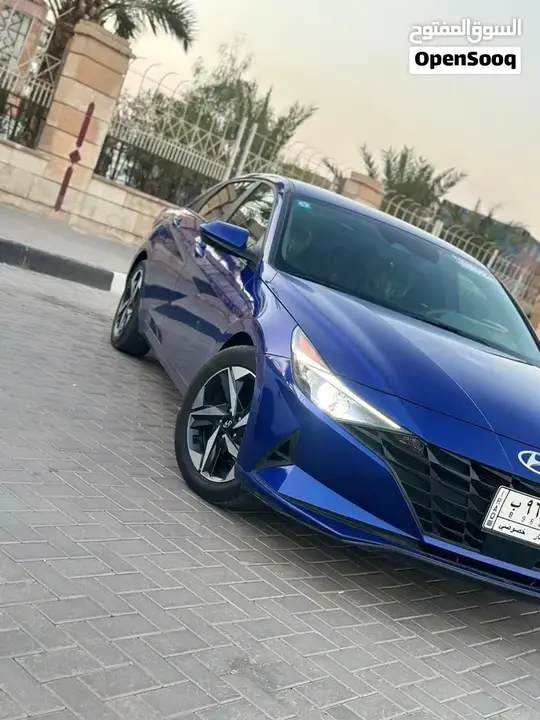 Hyundai Elantra 2023 photo 2