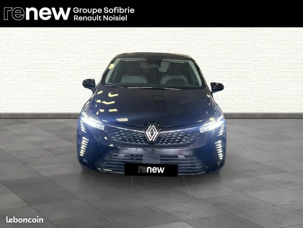 Renault Clio 2025 photo 2