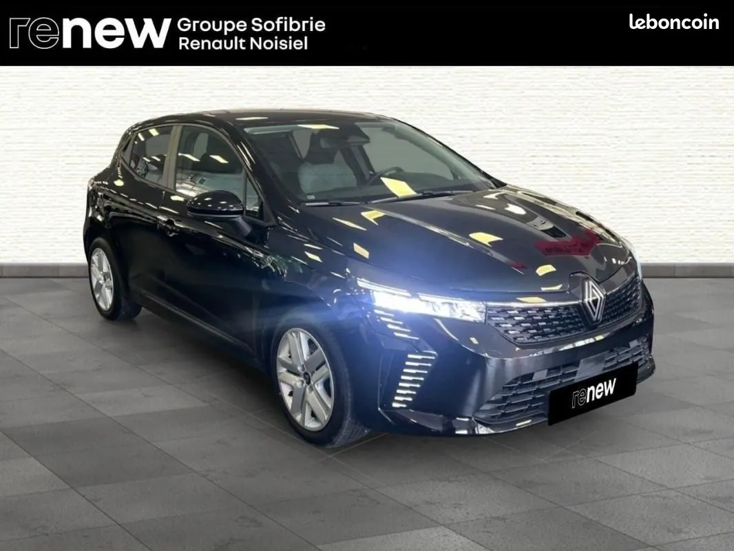 Renault Clio 2025 photo 3