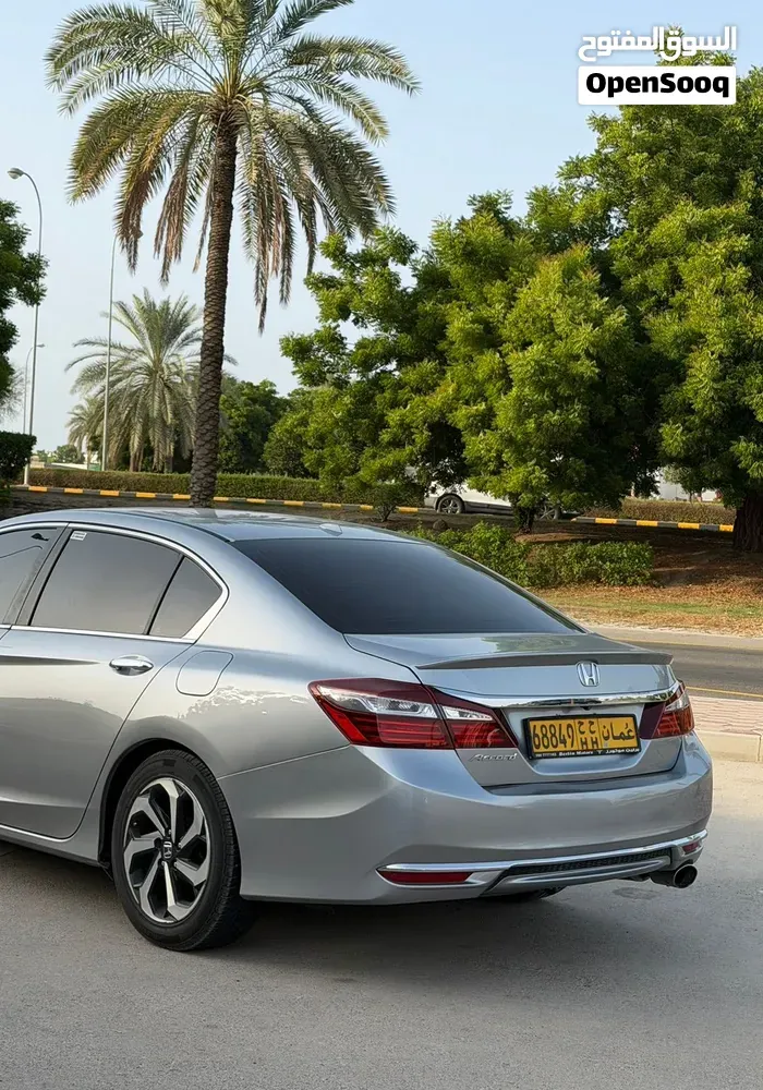 Honda Accord 2018 photo 5