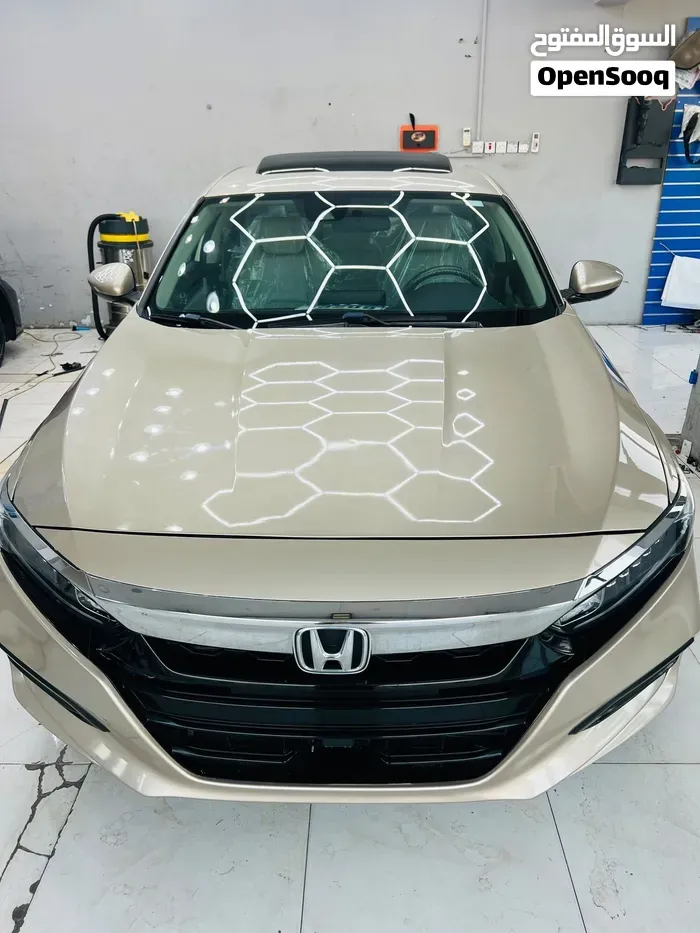 Honda Accord 2018 photo 4