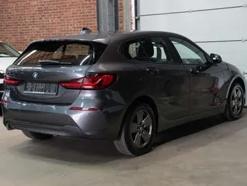 BMW 1 Series 2020 photo 2