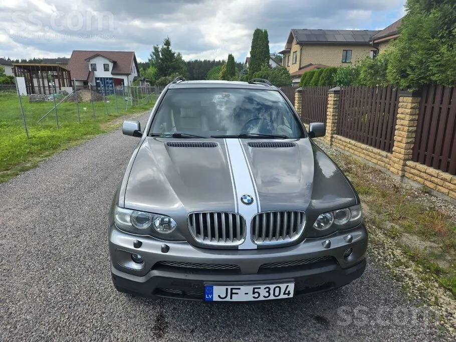 BMW X5 2004 photo 2