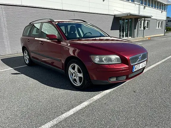 Volvo V50 2005 photo 2