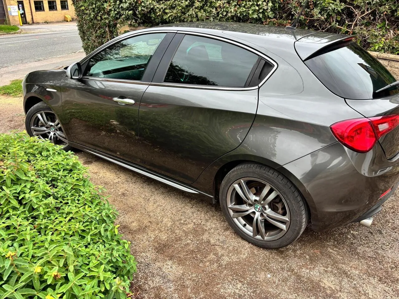 Alfa Romeo Giulietta 2015 photo 3