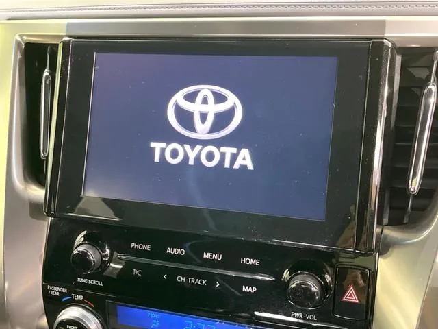 Toyota Alphard 2021 photo 3