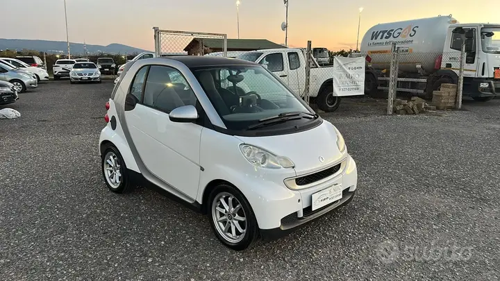 Smart Fortwo 2010 photo 5