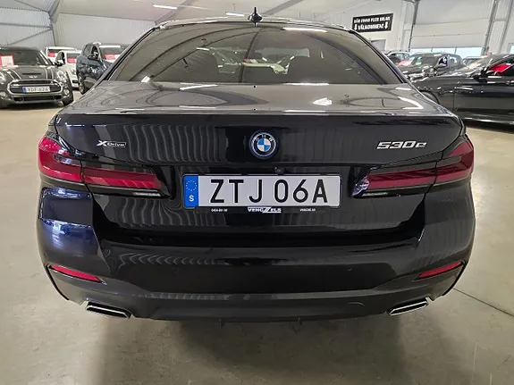BMW 530E 2023 photo 4