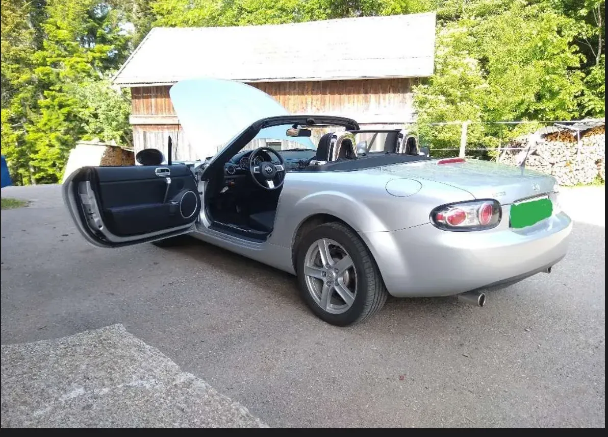 Mazda Mx-5 2006 photo 2