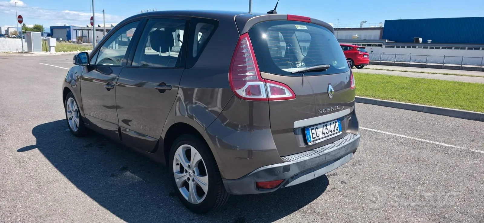 Renault Scenic 2010 photo 5
