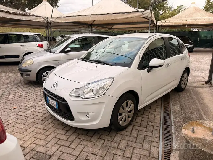 Citroen C3 2012 photo 2