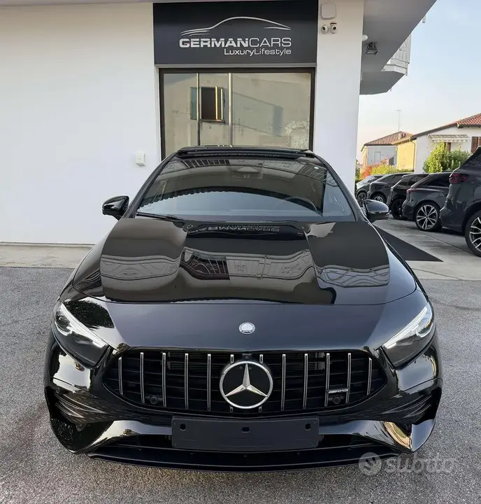 Mercedes-Benz A 35 Amg