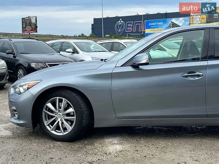 Infiniti Q50 2015 photo 2