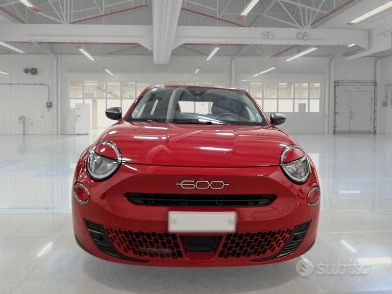 Fiat 600 2024 photo 2