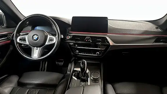 BMW 520D 2023 photo 4