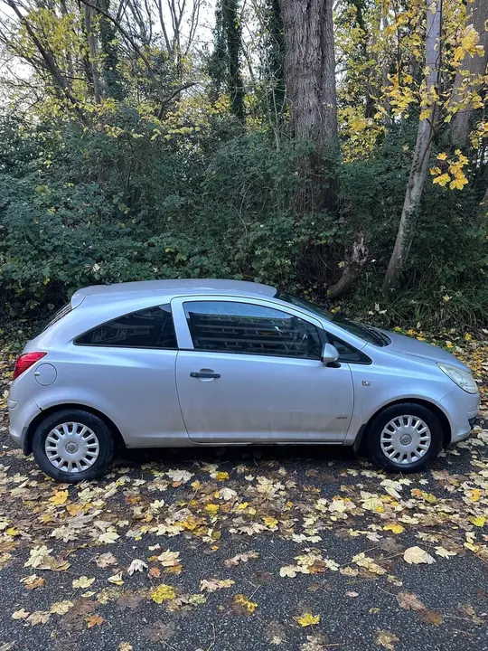 Vauxhall Corsa 2008 photo 4