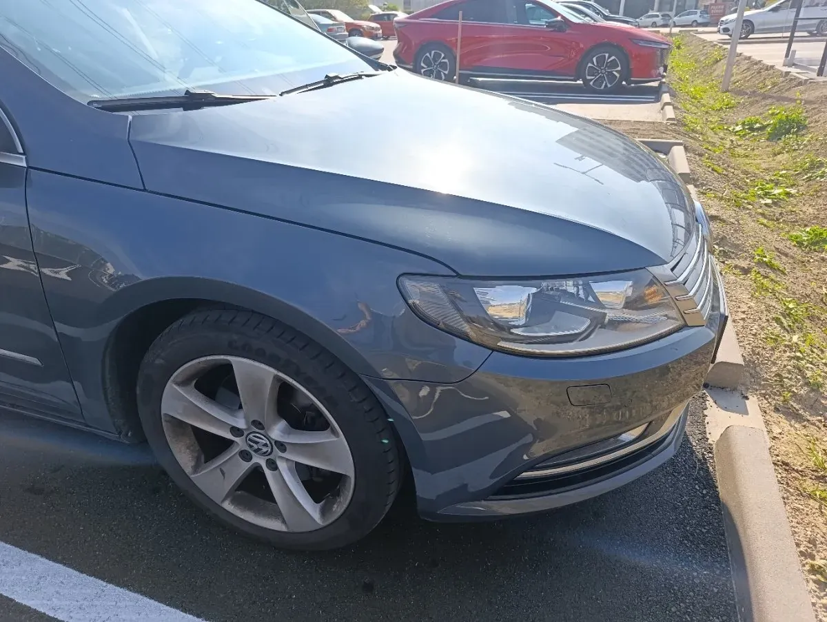 Volkswagen Passat Cc